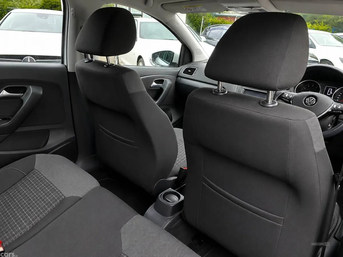 Volkswagen Polo , Petrol, 2015, White