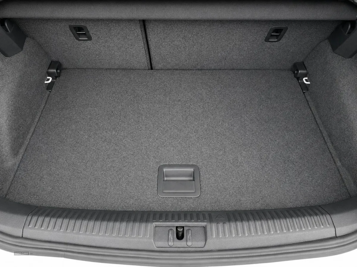 Volkswagen Polo , Petrol, 2015, White