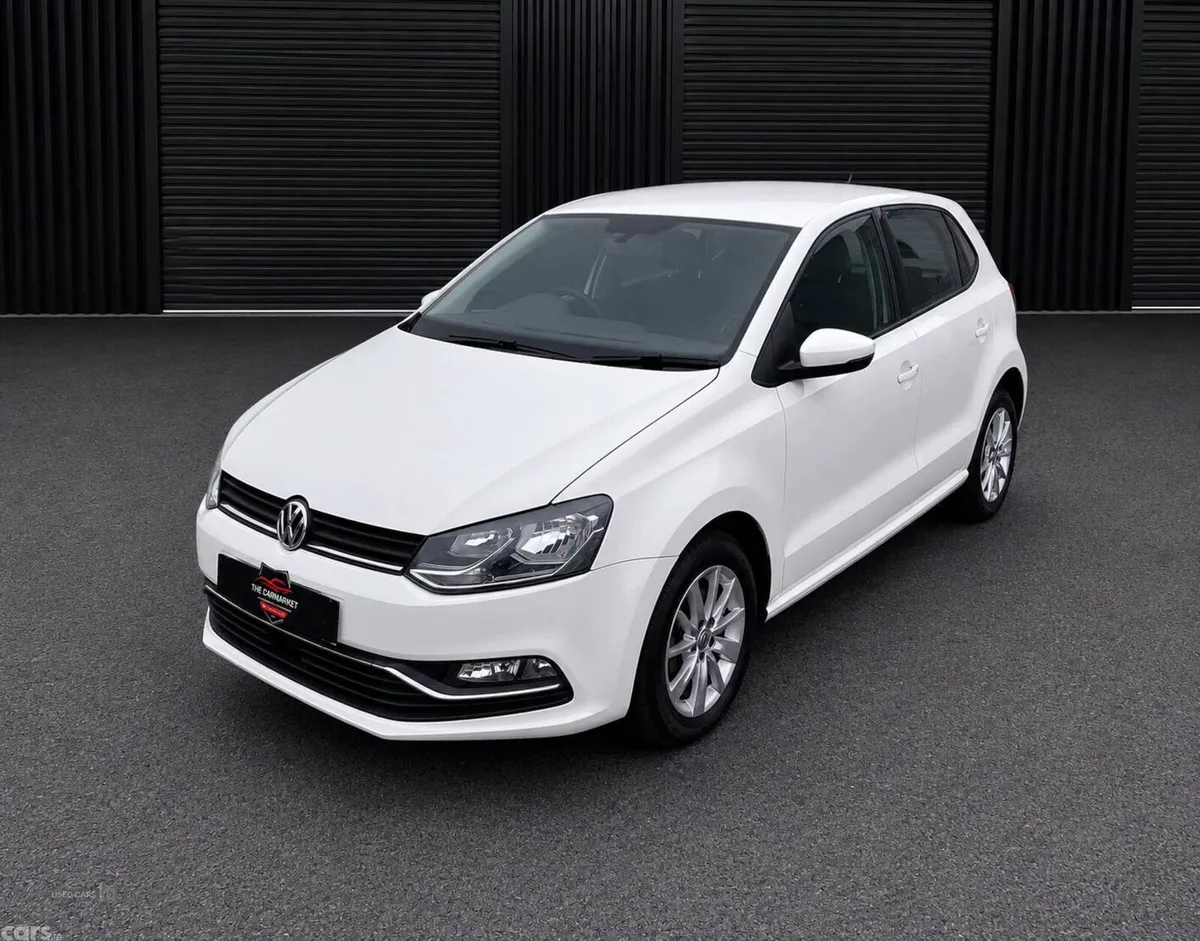 Volkswagen Polo , Petrol, 2015, White