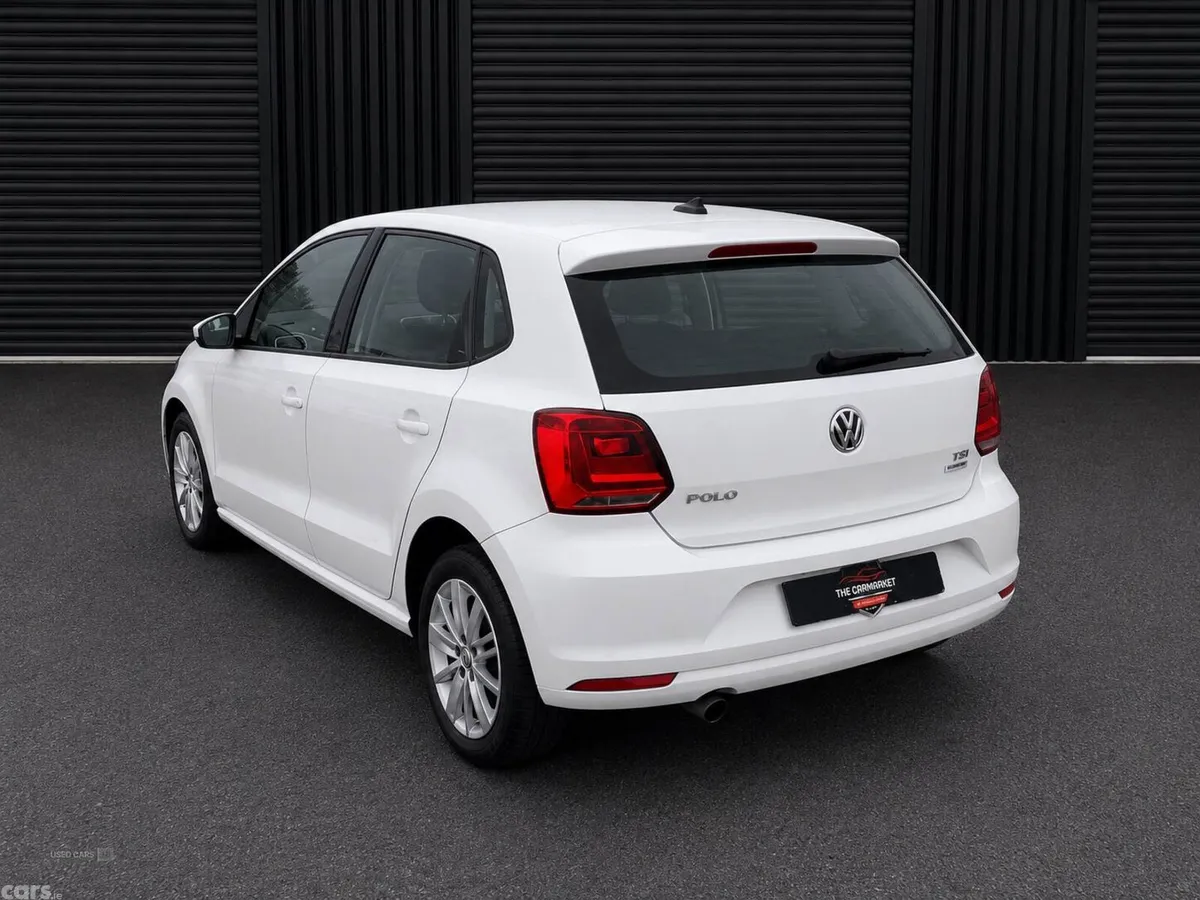 Volkswagen Polo , Petrol, 2015, White