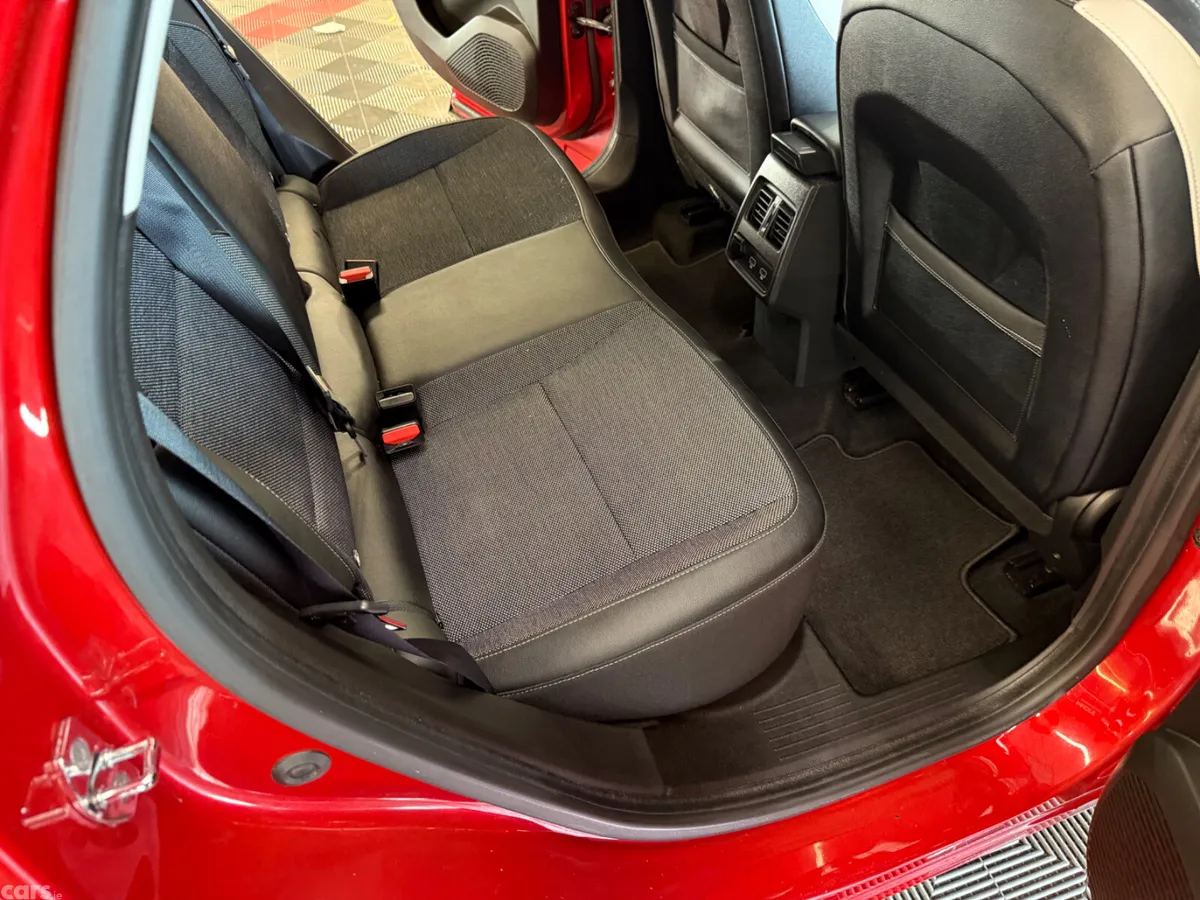 Renault Captur Hatchback, Petrol, 2020, Red