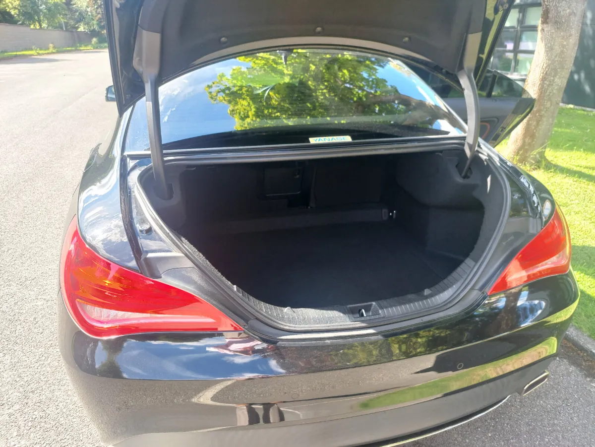 Mercedes-Benz CLA Saloon, Petrol, 2016, Black