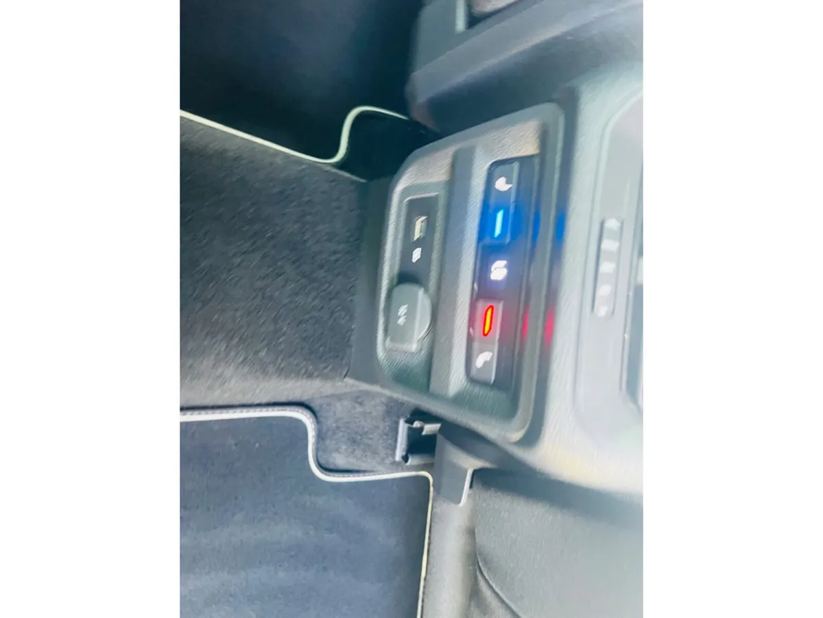 Volkswagen Tiguan Estate, Diesel, 2020, Blue