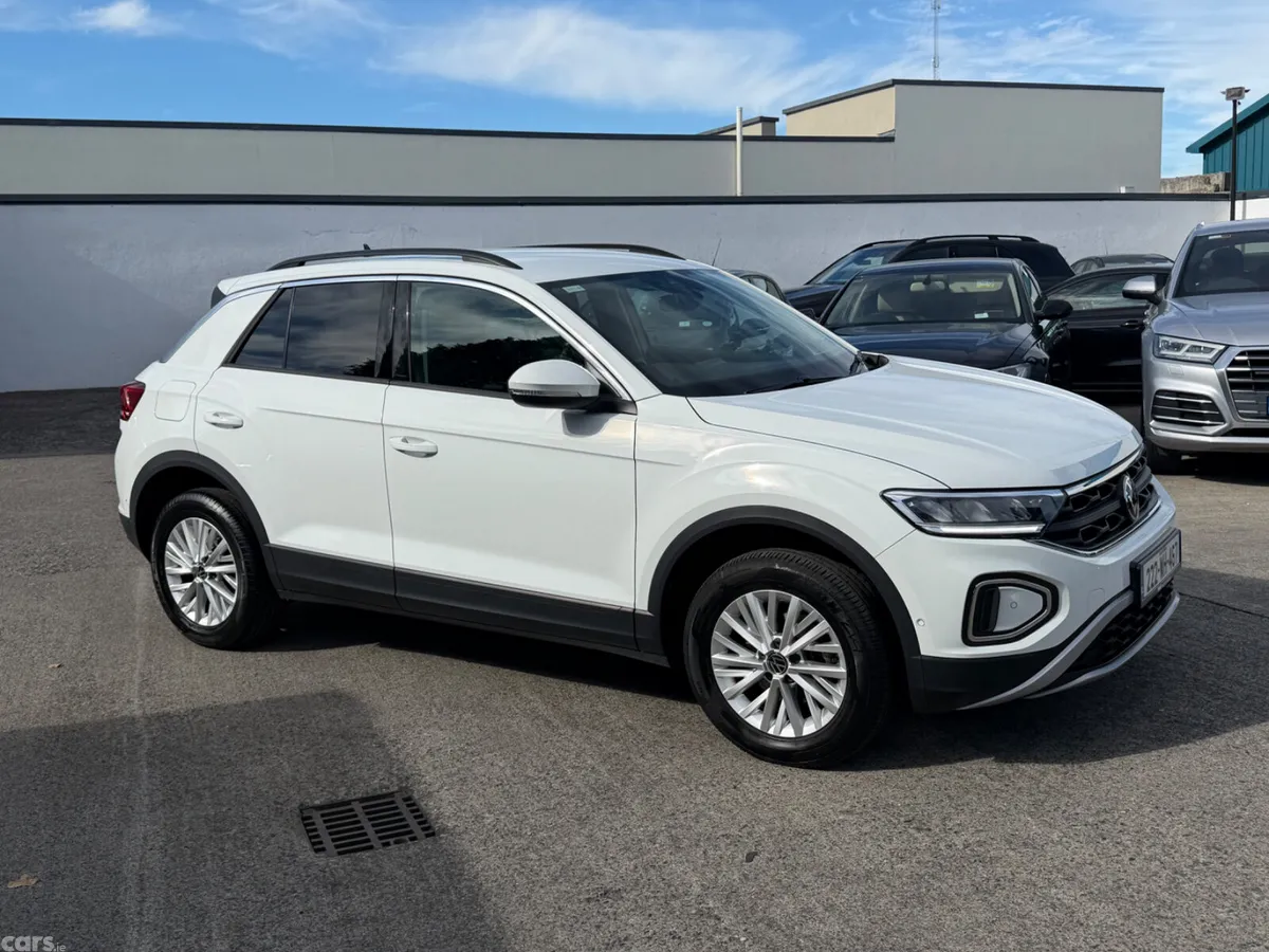 Volkswagen T-Roc SUV, Petrol, 2022, White