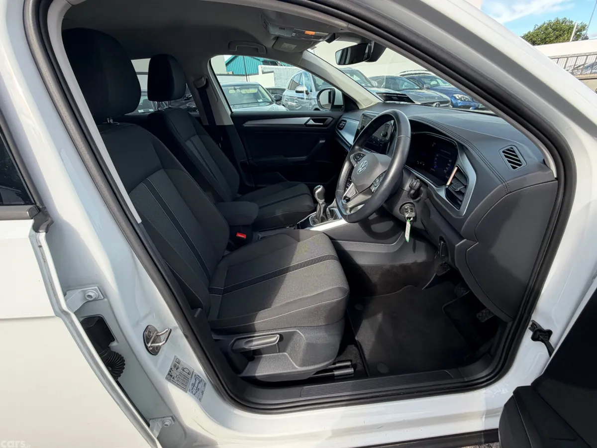 Volkswagen T-Roc SUV, Petrol, 2022, White
