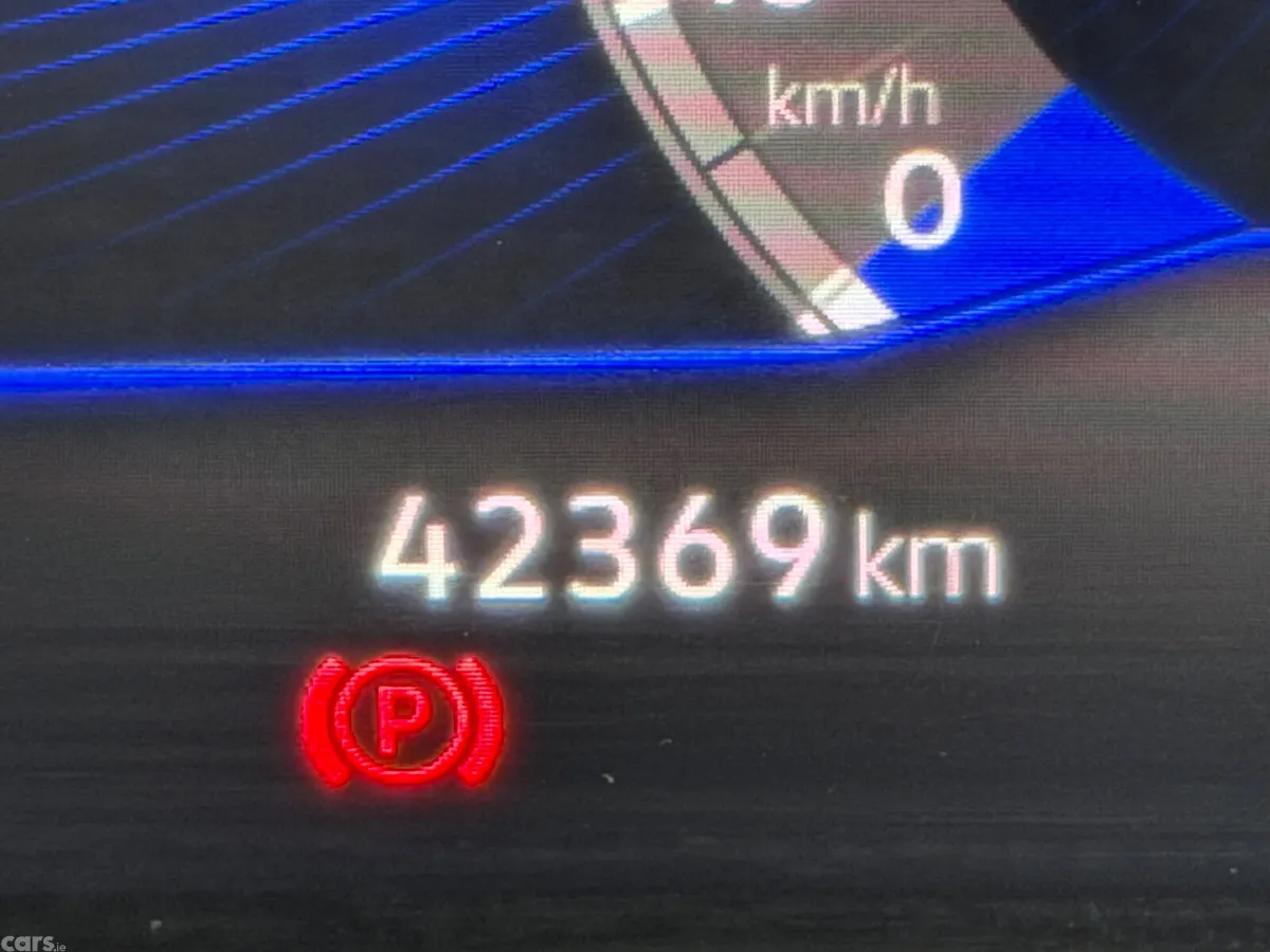 Volkswagen T-Roc SUV, Petrol, 2022, White
