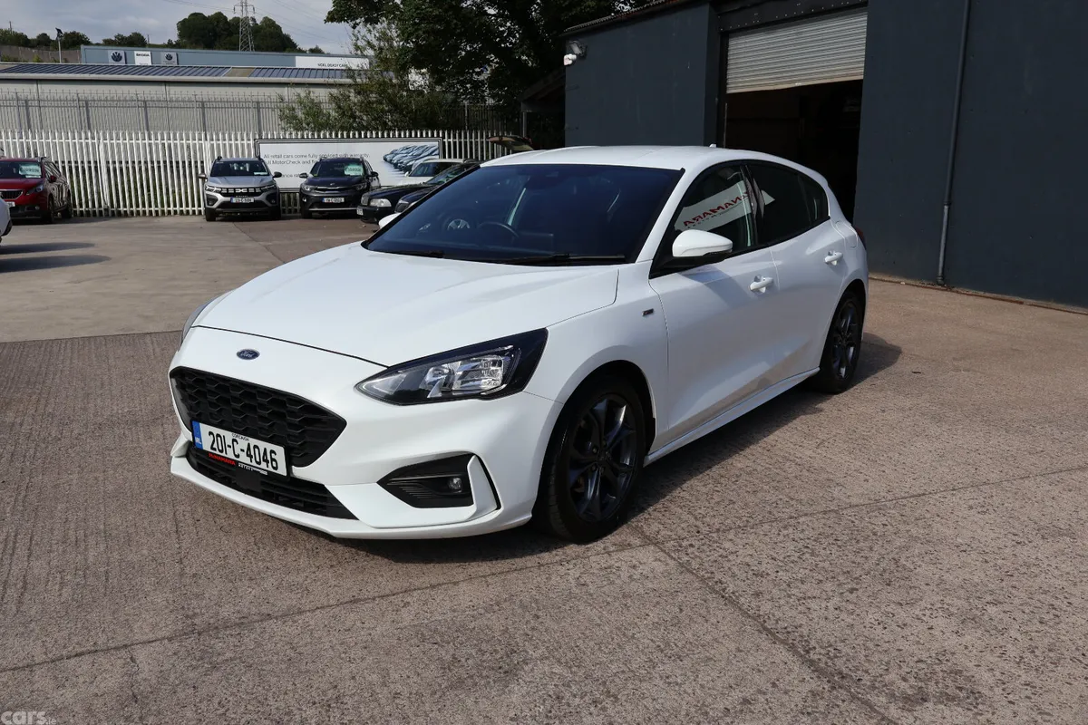 Ford Focus Hatchback, Diesel, 2020, White