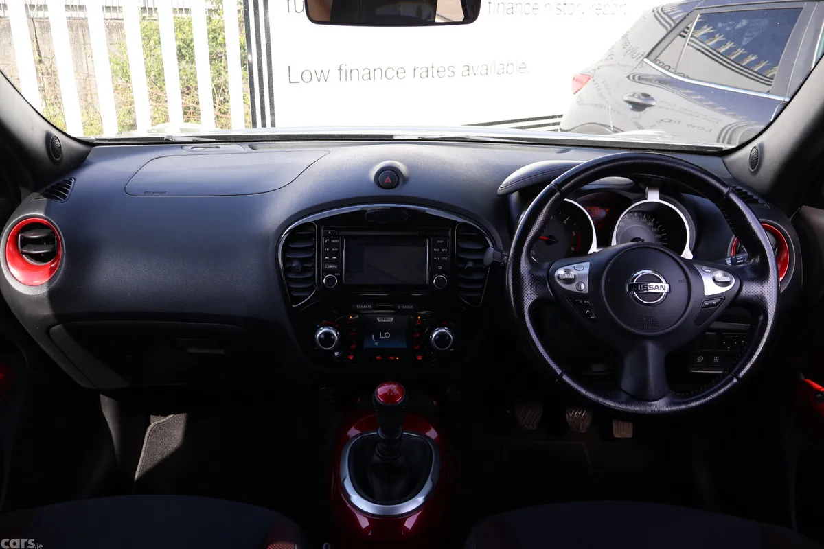 Nissan Juke SUV, Diesel, 2018, Grey