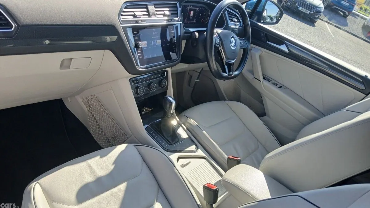 Volkswagen Tiguan Allspace SUV, Diesel, 2020, Blue