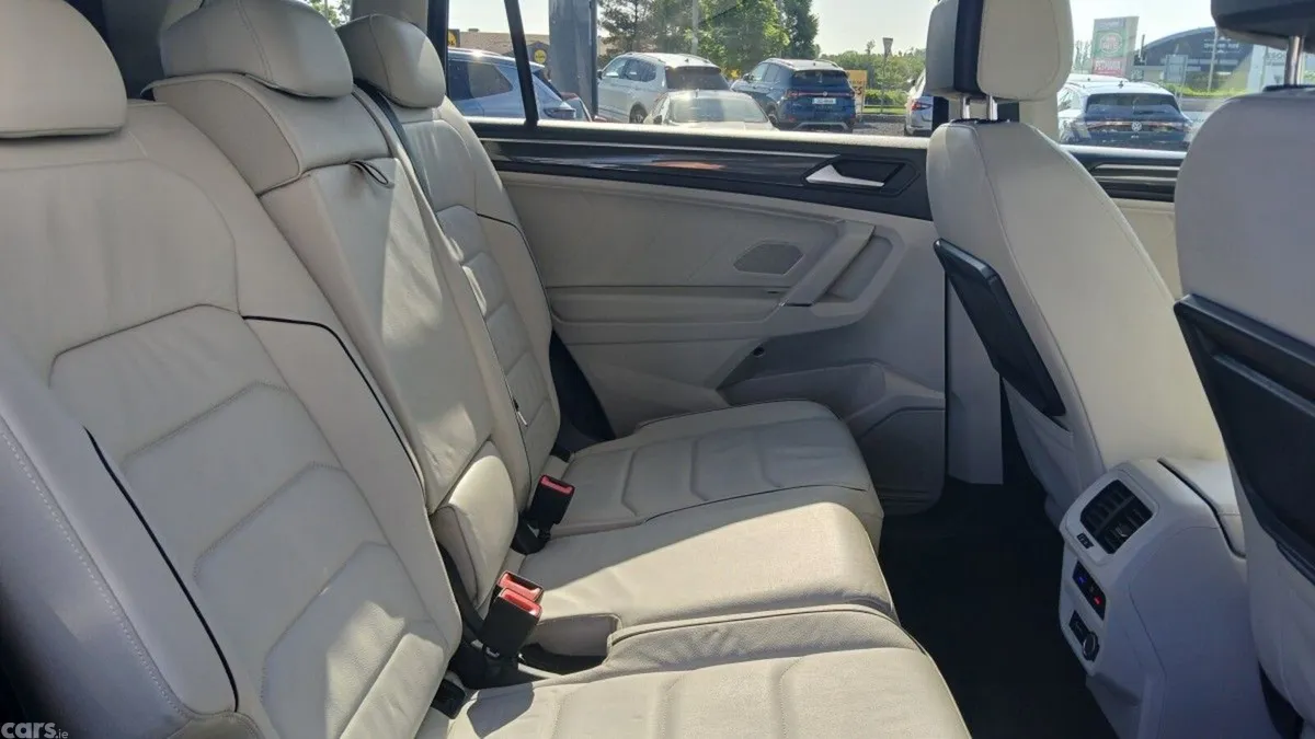 Volkswagen Tiguan Allspace SUV, Diesel, 2020, Blue