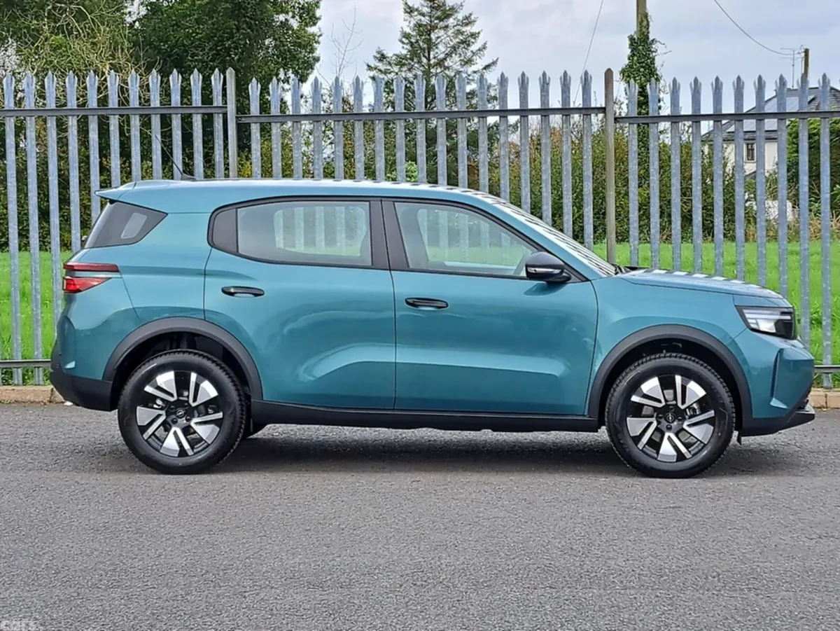 Opel Frontera SUV, Petrol Hybrid, 2027, Green