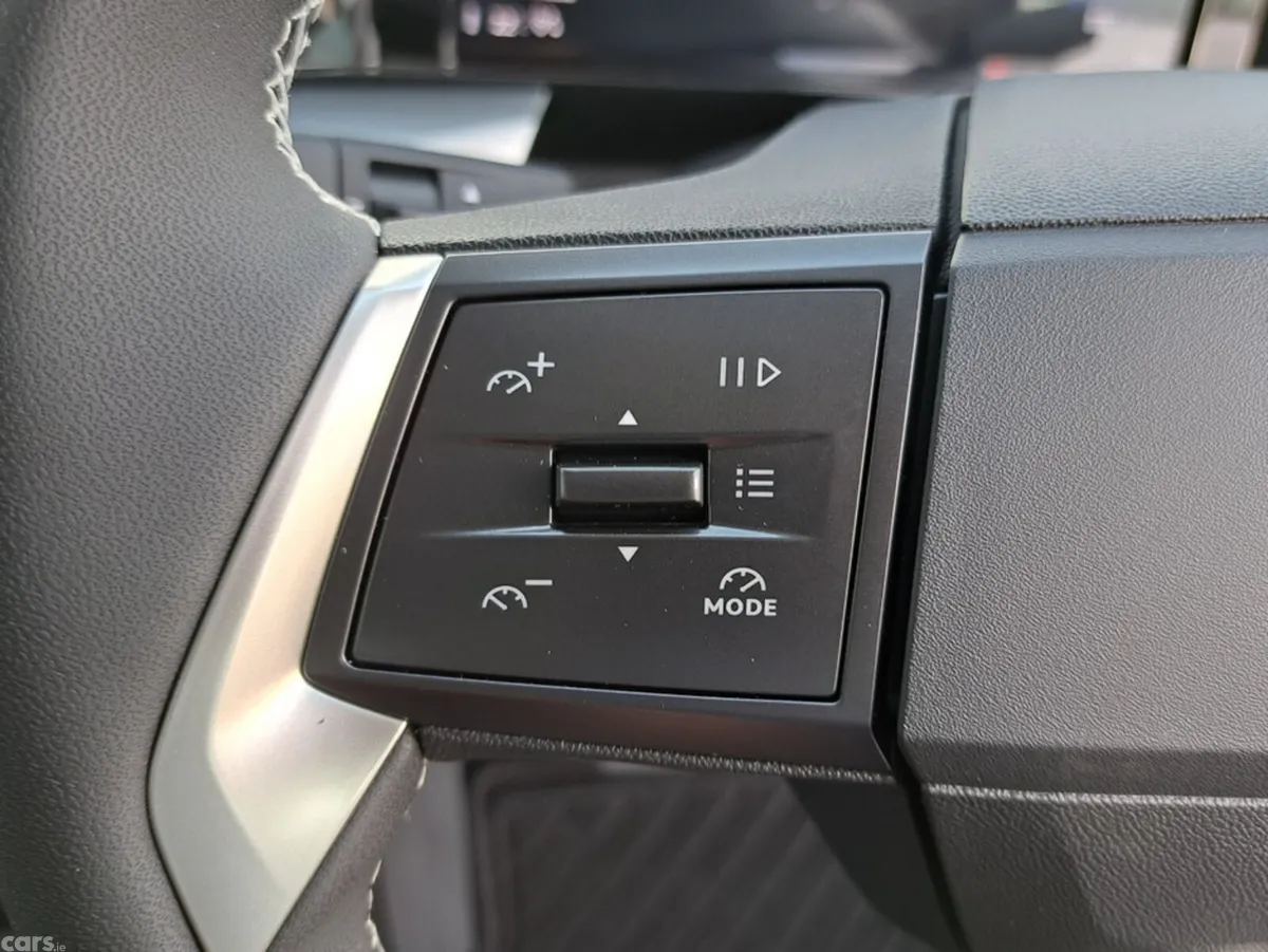 Opel Frontera SUV, Petrol Hybrid, 2027, Green