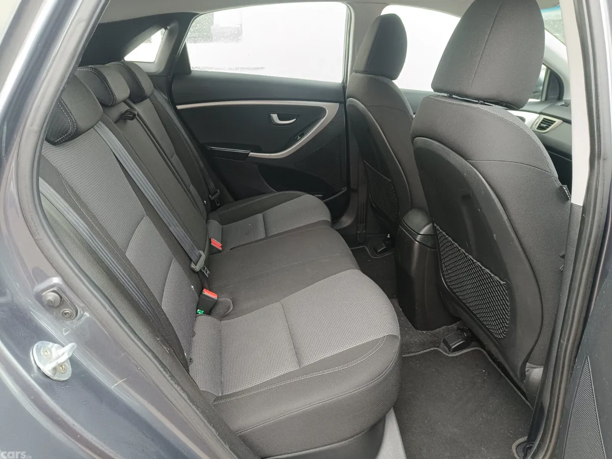Hyundai i30 Hatchback, Diesel, 2015, Grey
