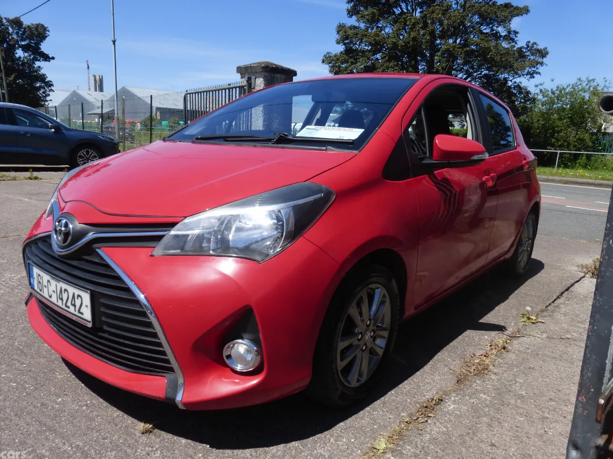 Toyota Yaris Hatchback, Diesel, 2016, Red
