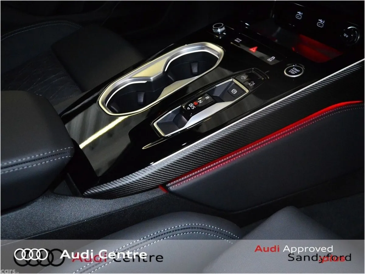 Audi A6 Estate, Diesel, 2025, White