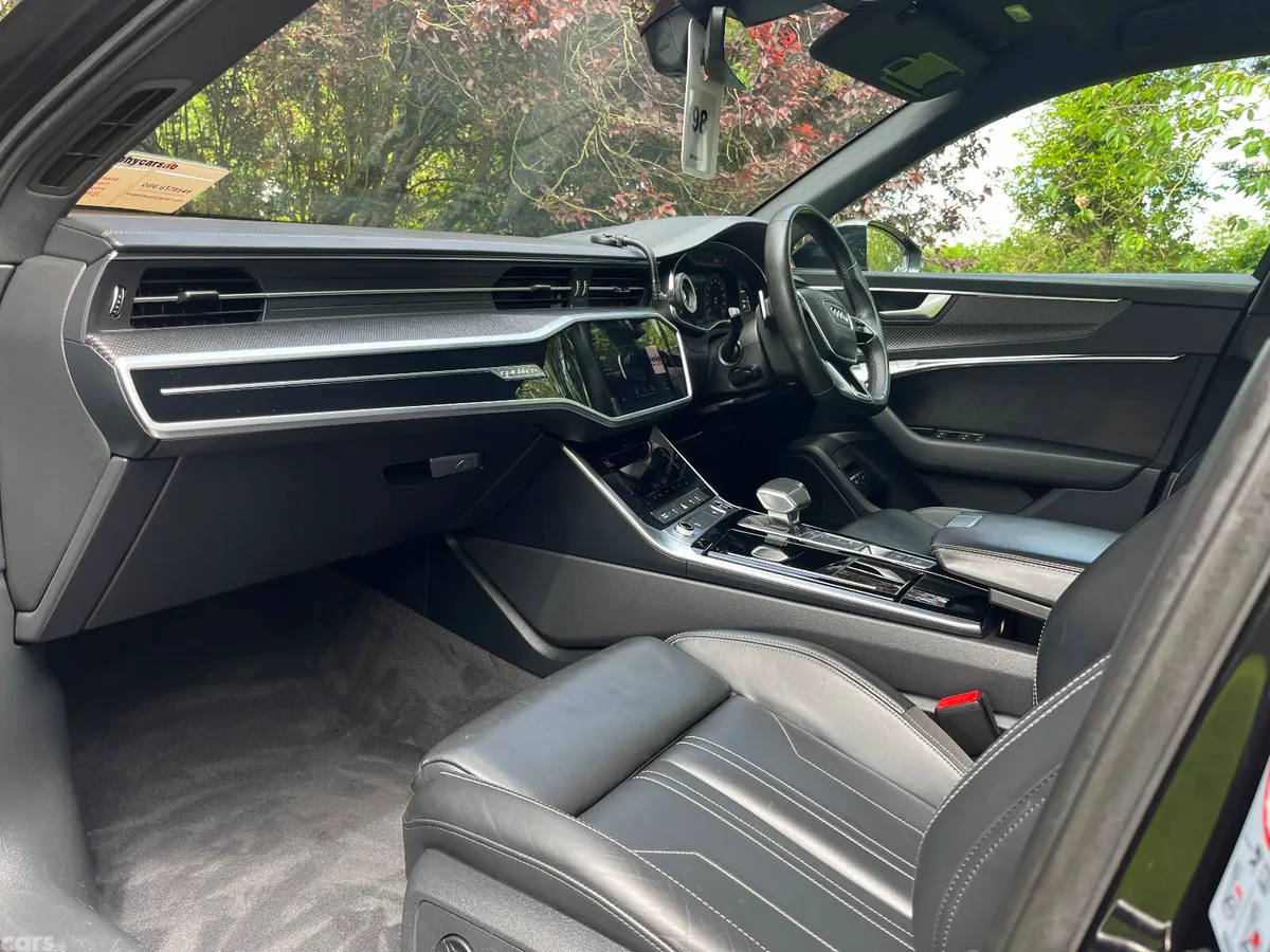 Audi A6 Saloon, Petrol Plug-in Hybrid, 2023, Black