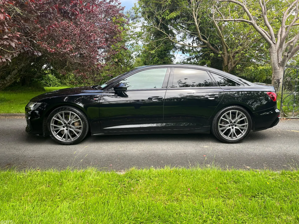 Audi A6 Saloon, Petrol Plug-in Hybrid, 2023, Black