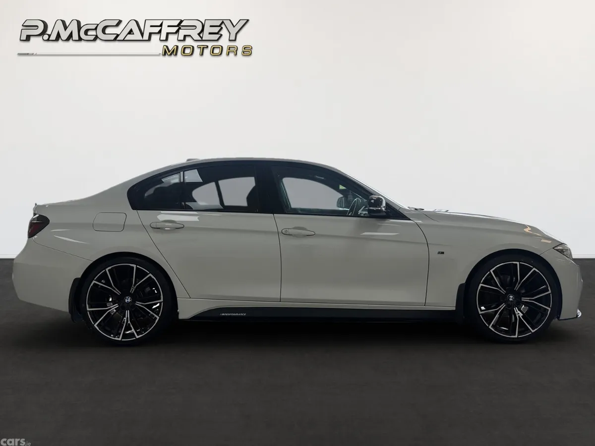 BMW 3-Series Saloon, Diesel, 2015, White