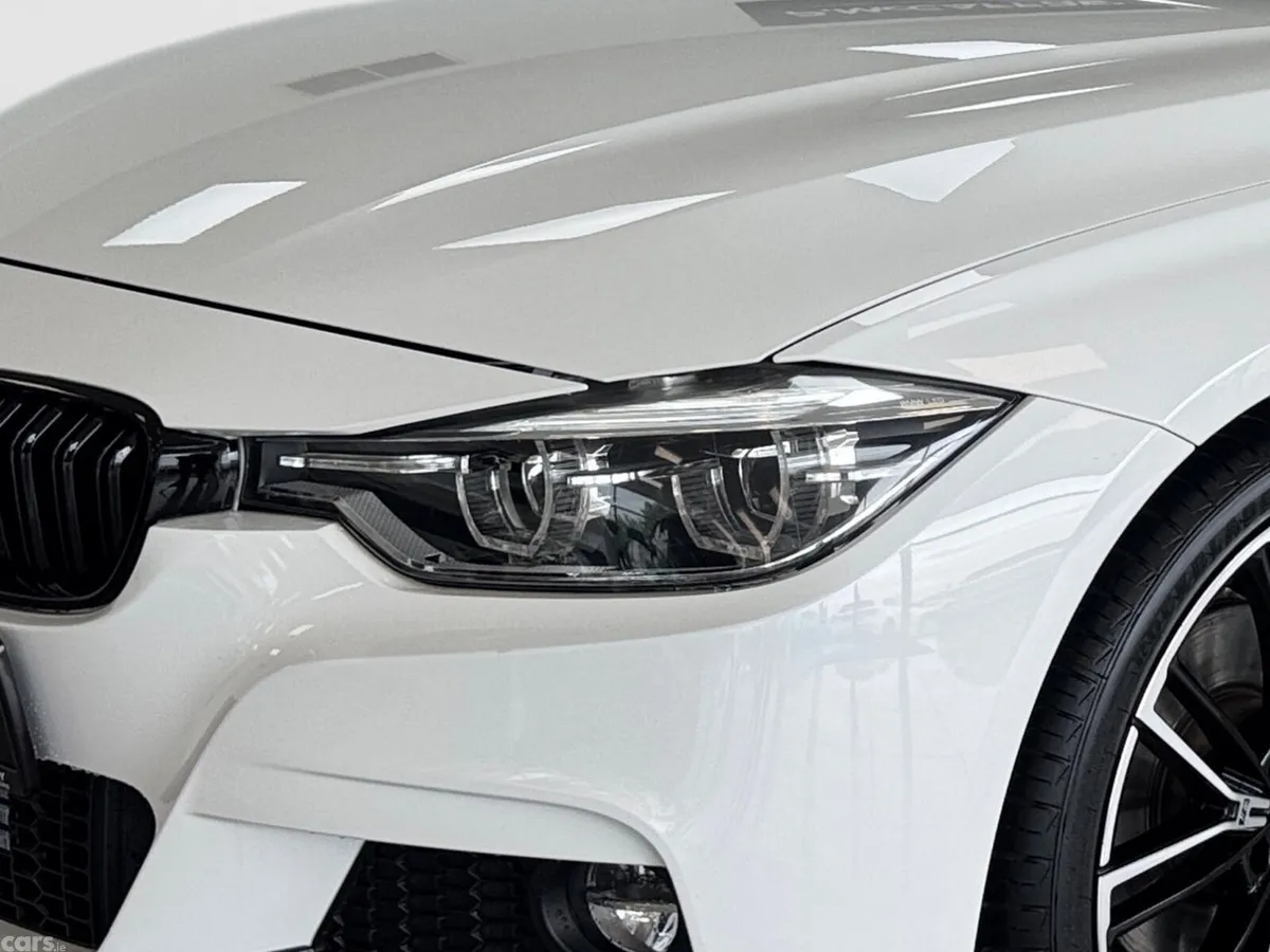 BMW 3-Series Saloon, Diesel, 2015, White