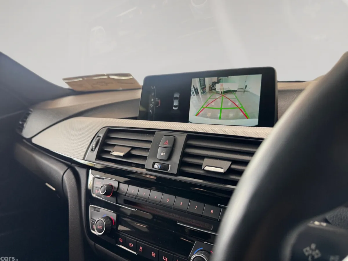 BMW 3-Series Saloon, Diesel, 2015, White