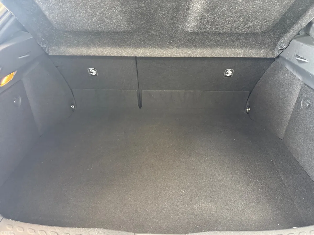 Toyota C-HR Hatchback, Petrol Hybrid, 2019, White