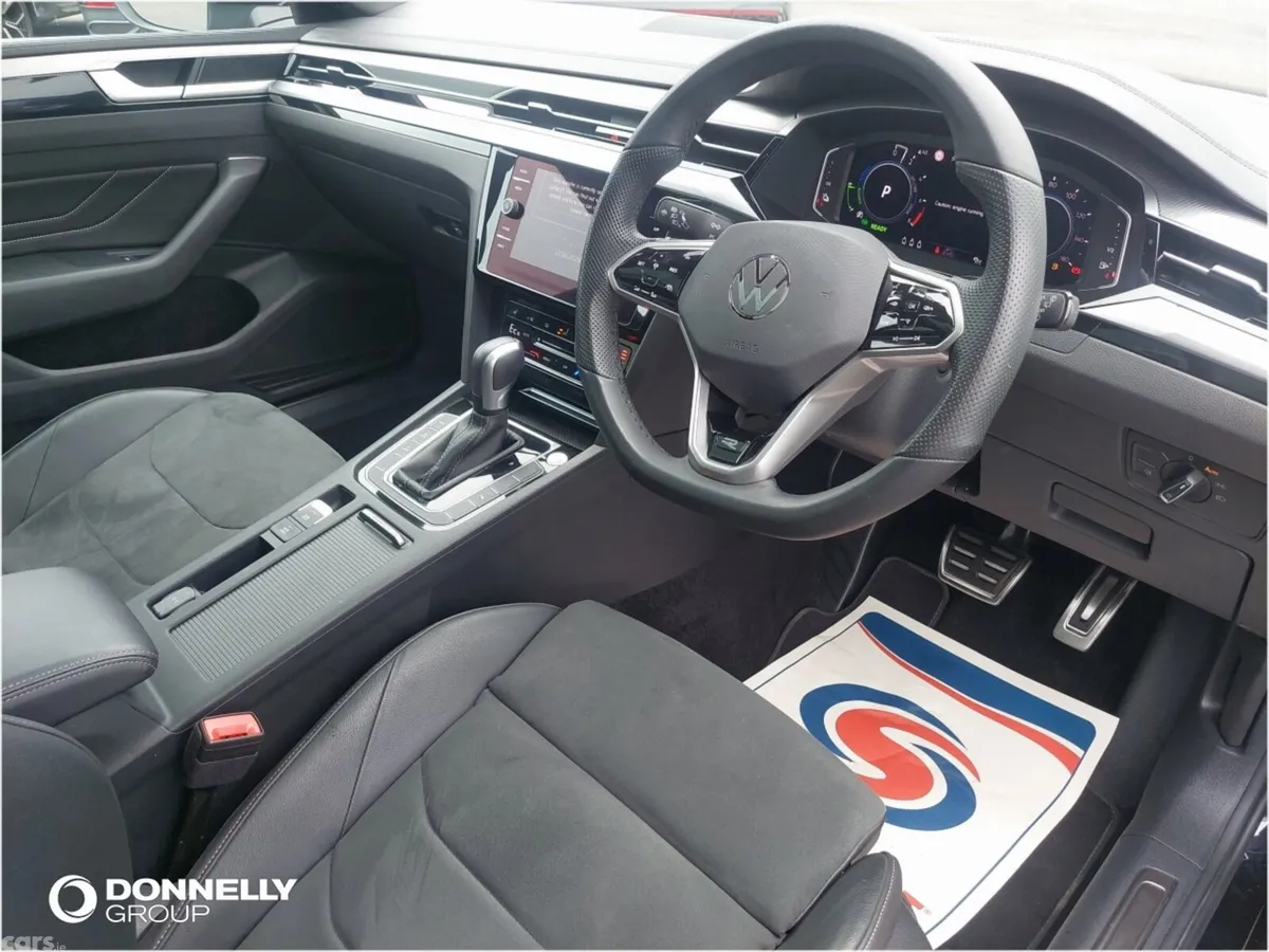 Volkswagen Arteon Estate, Petrol Hybrid, 2024, Black