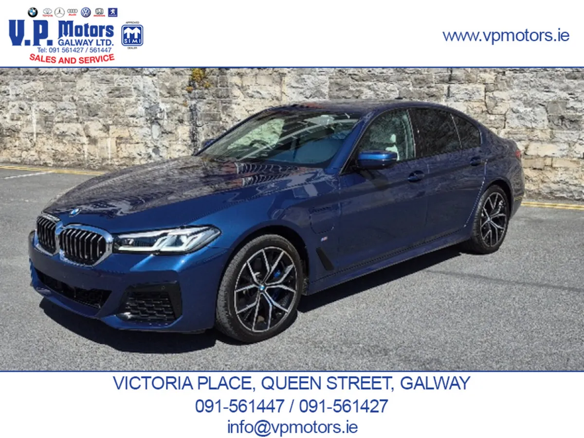 BMW 5-Series Saloon, Petrol Plug-in Hybrid, 2020, Blue