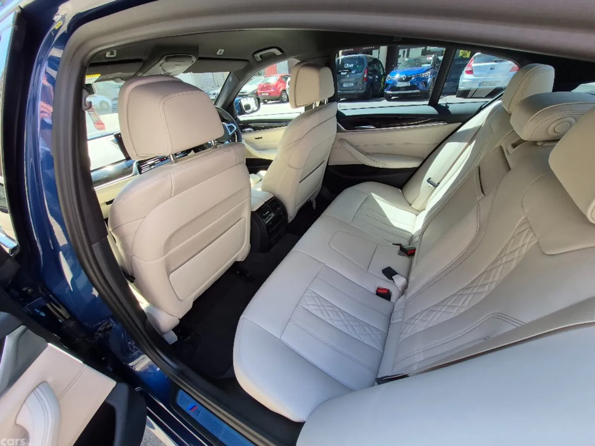 BMW 5-Series Saloon, Petrol Plug-in Hybrid, 2020, Blue