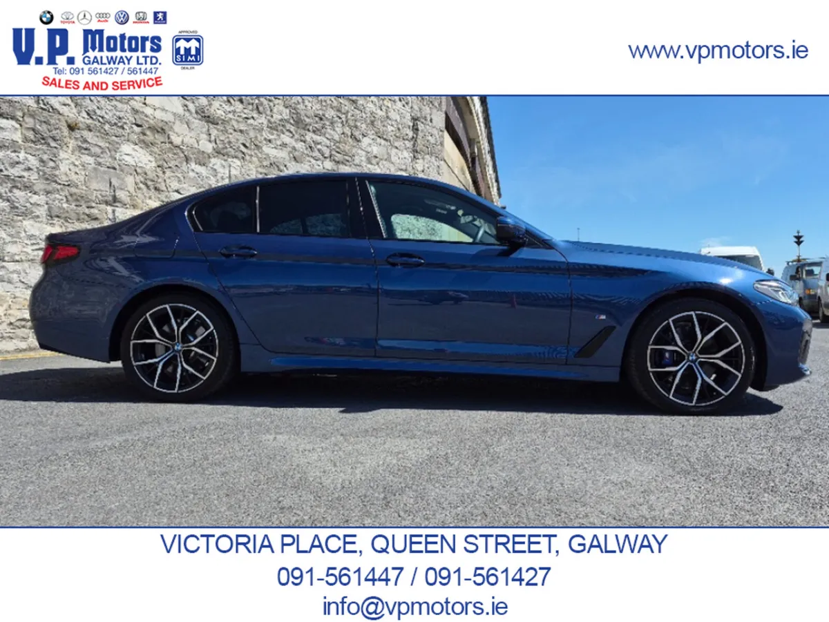 BMW 5-Series Saloon, Petrol Plug-in Hybrid, 2020, Blue