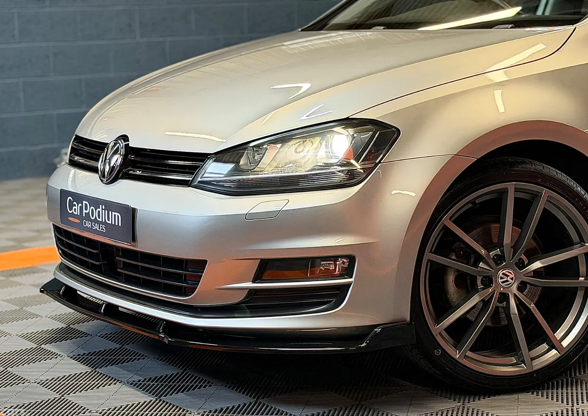 Volkswagen Golf Hatchback, Petrol, 2015, Grey