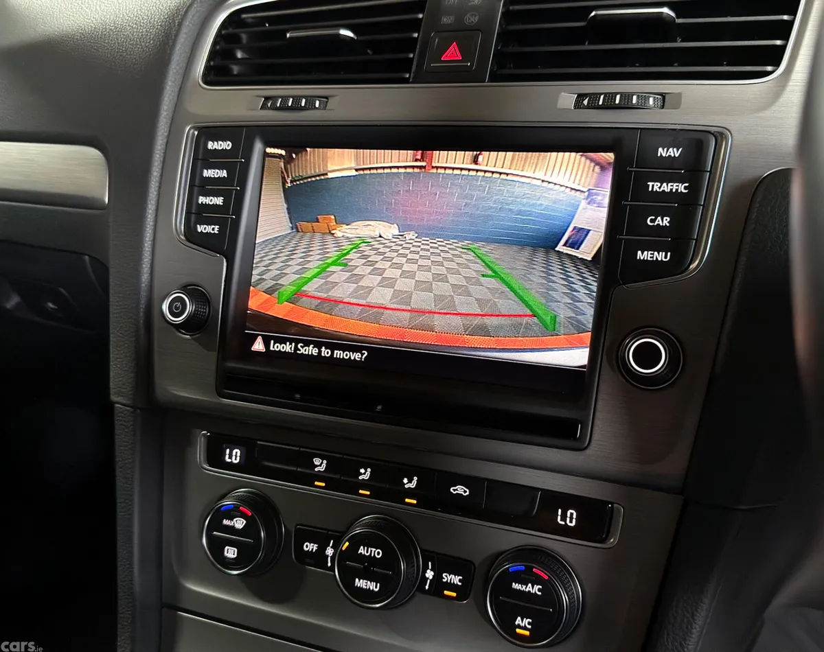 Volkswagen Golf Hatchback, Petrol, 2015, Grey