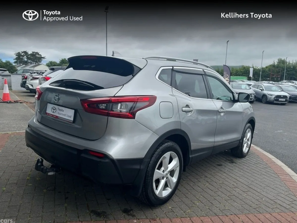 Nissan Qashqai MPV, Petrol, 2019, Grey