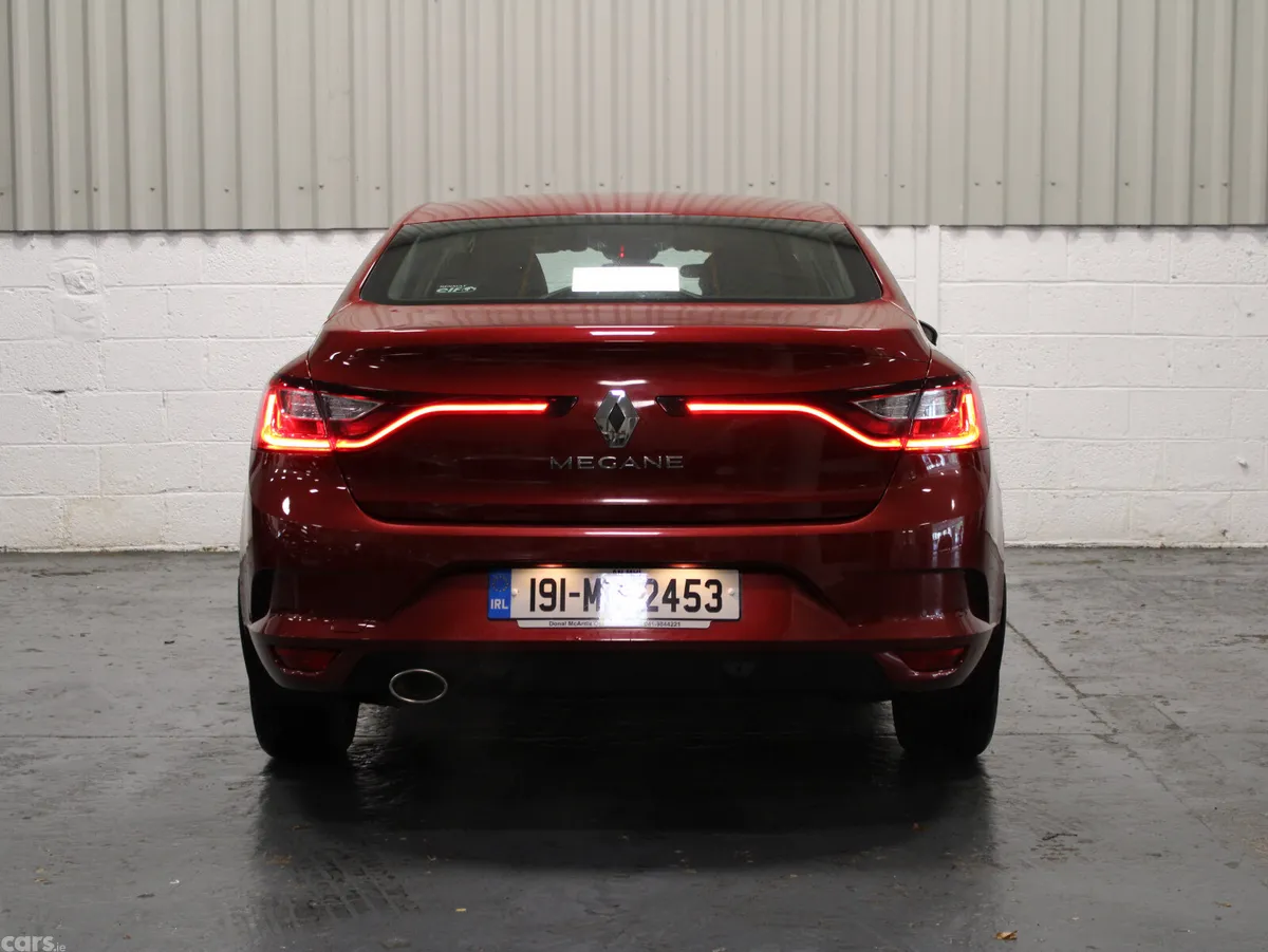 Renault Megane Saloon, Petrol, 2019, Red
