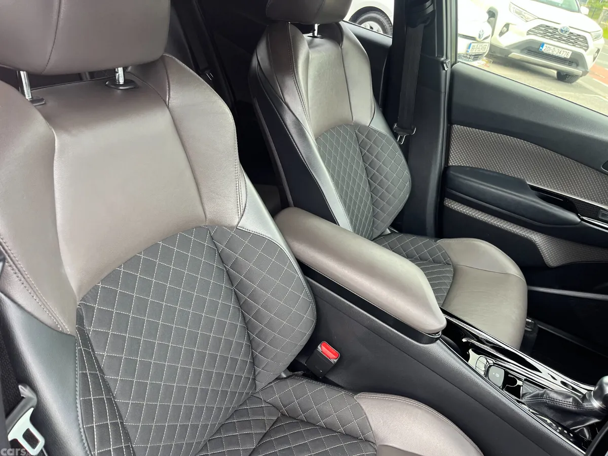 Toyota C-HR Hatchback, Petrol Hybrid, 2020, Red