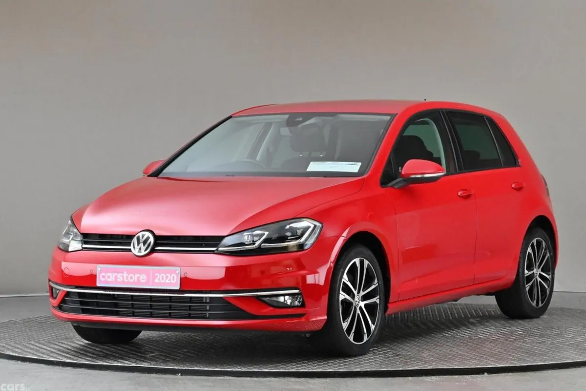 Volkswagen Golf Hatchback, Petrol, 2020, Red