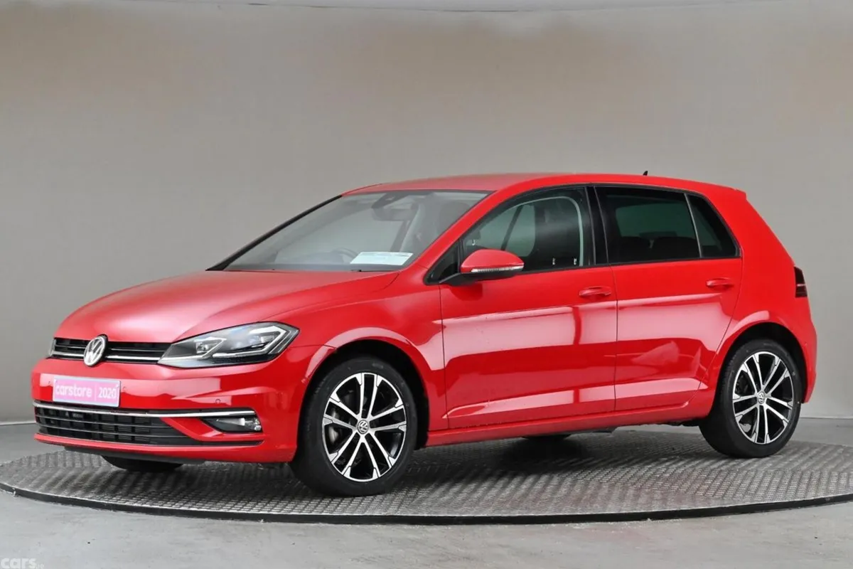 Volkswagen Golf Hatchback, Petrol, 2020, Red
