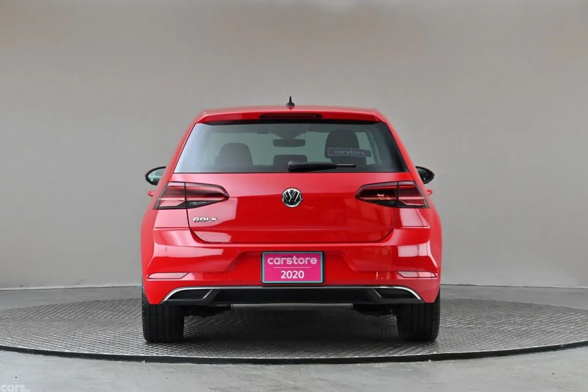 Volkswagen Golf Hatchback, Petrol, 2020, Red