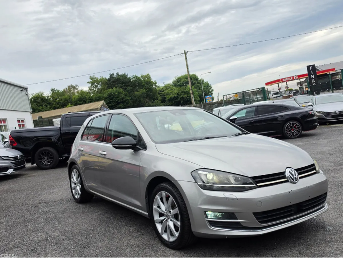 Volkswagen Golf Hatchback, Petrol, 2015, Silver