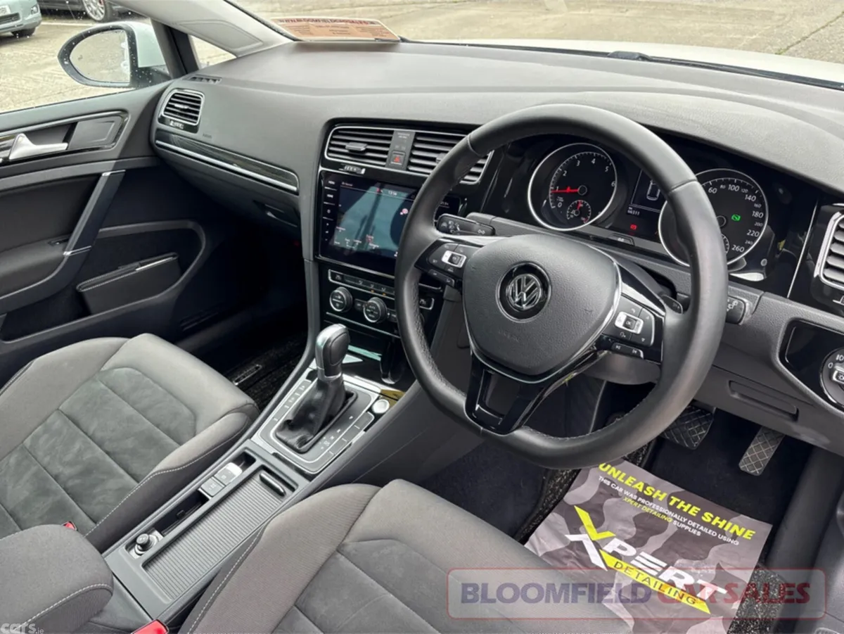 Volkswagen Golf Hatchback, Petrol, 2018, White