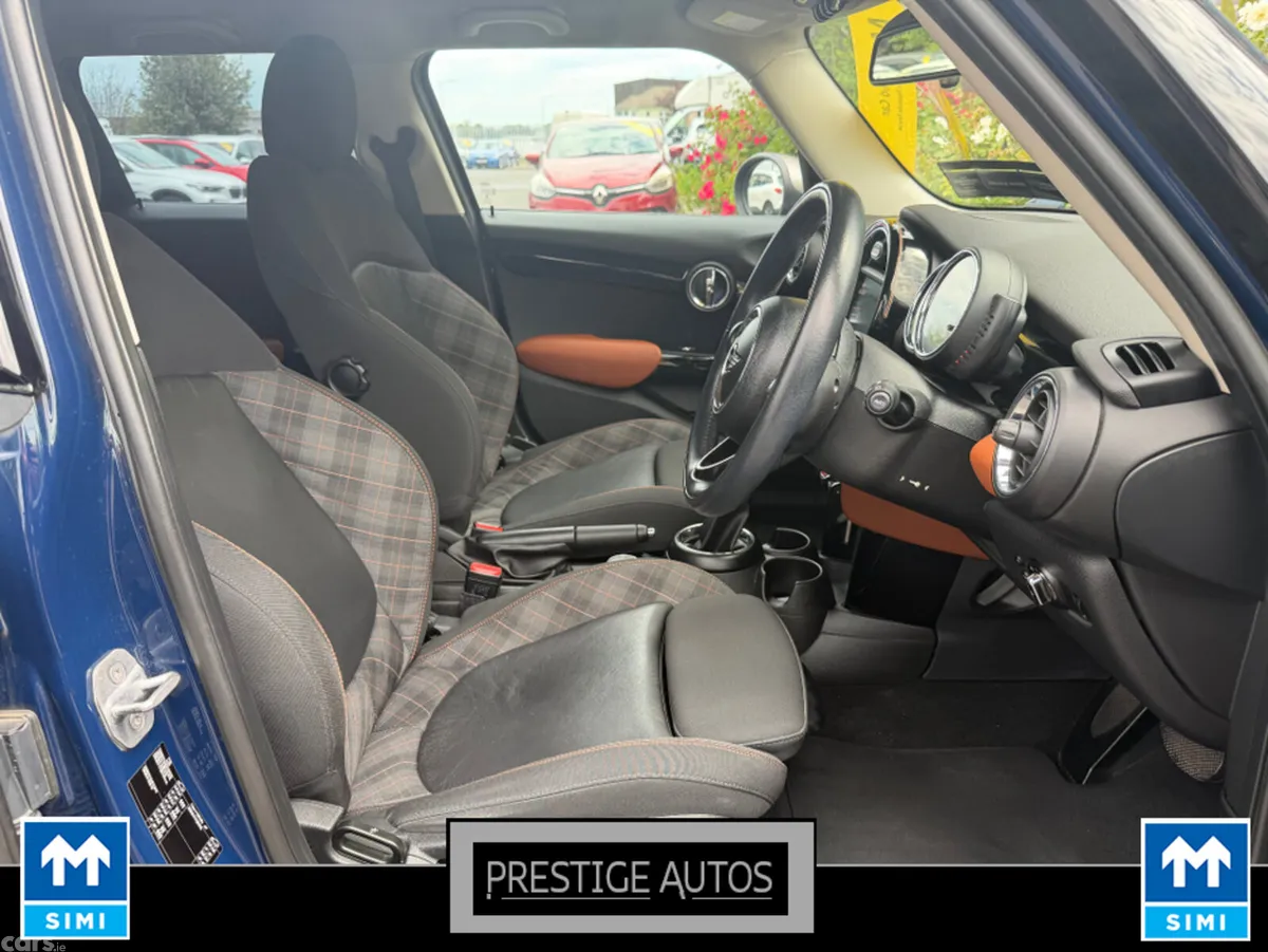 Mini Cooper Hatchback, Diesel, 2017, Blue