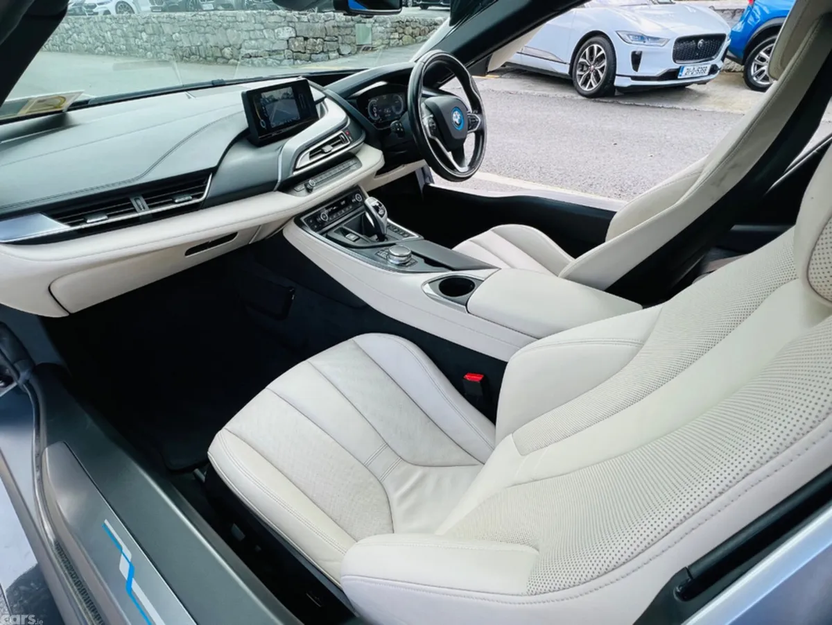 BMW i8 Coupe, Petrol Plug-in Hybrid, 2018, Grey