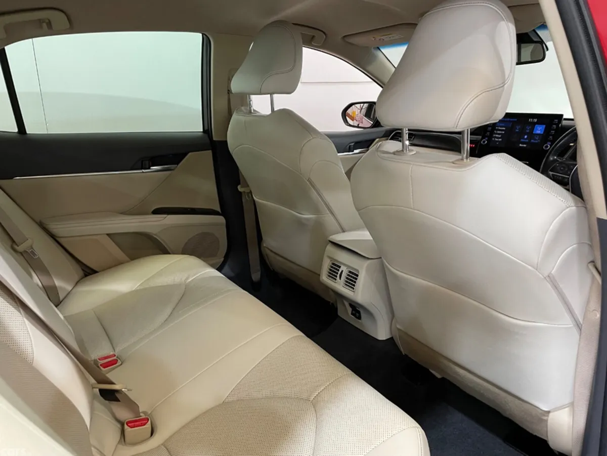 Toyota Camry Saloon, Petrol Hybrid, 2022, Red