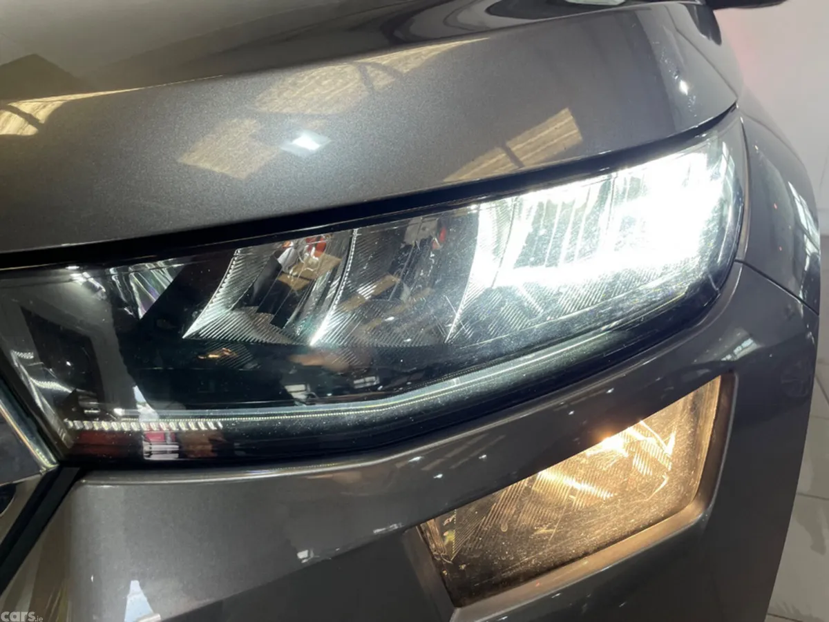 Skoda Kodiaq Estate, Diesel, 2023, Grey