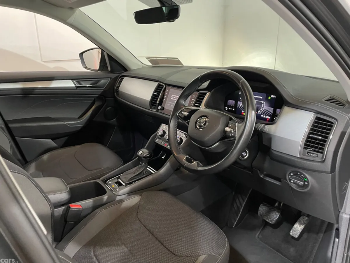 Skoda Kodiaq Estate, Diesel, 2023, Grey
