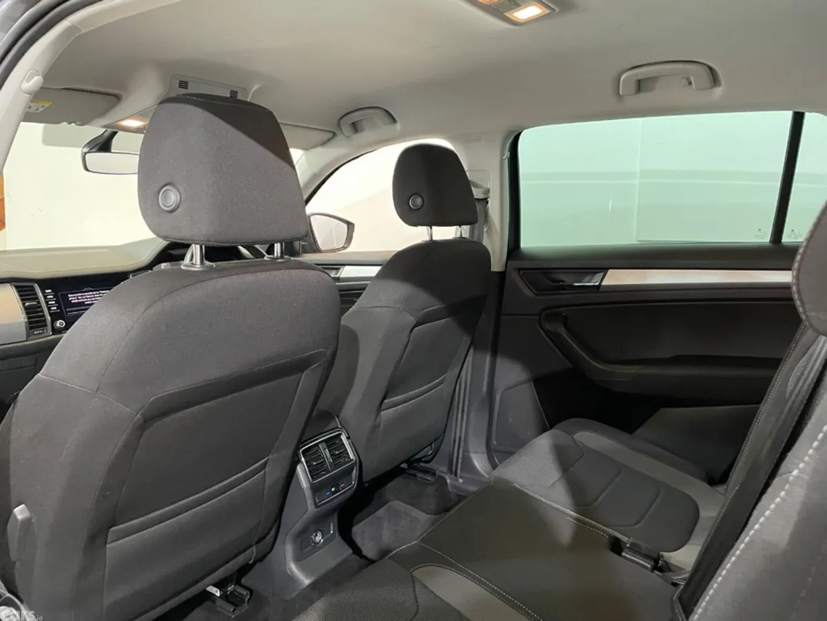 Skoda Kodiaq Estate, Diesel, 2023, Grey