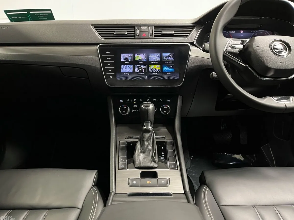 Skoda Superb Saloon, Diesel, 2024, Black
