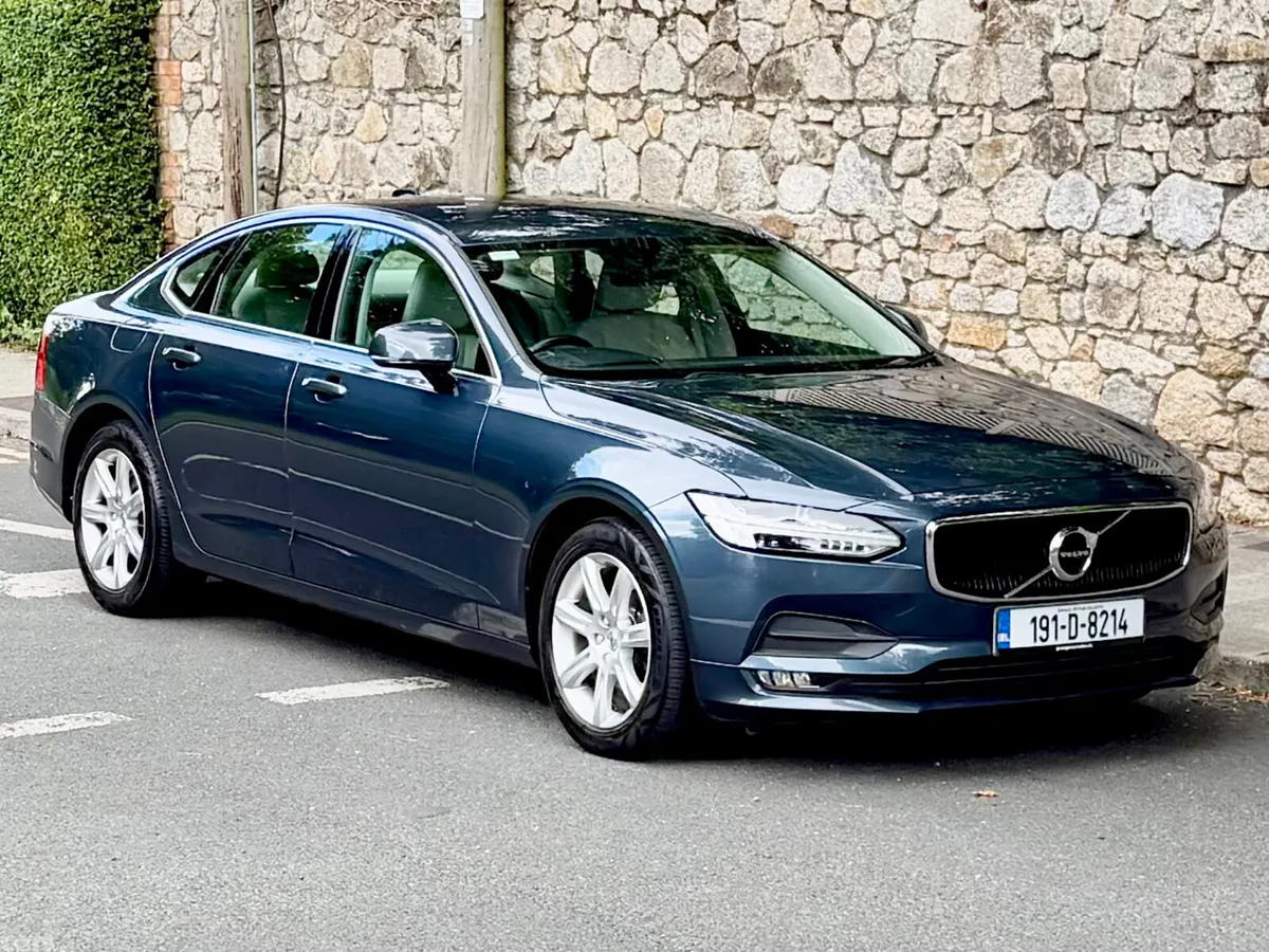 Volvo S90 Saloon, Diesel, 2019, Blue