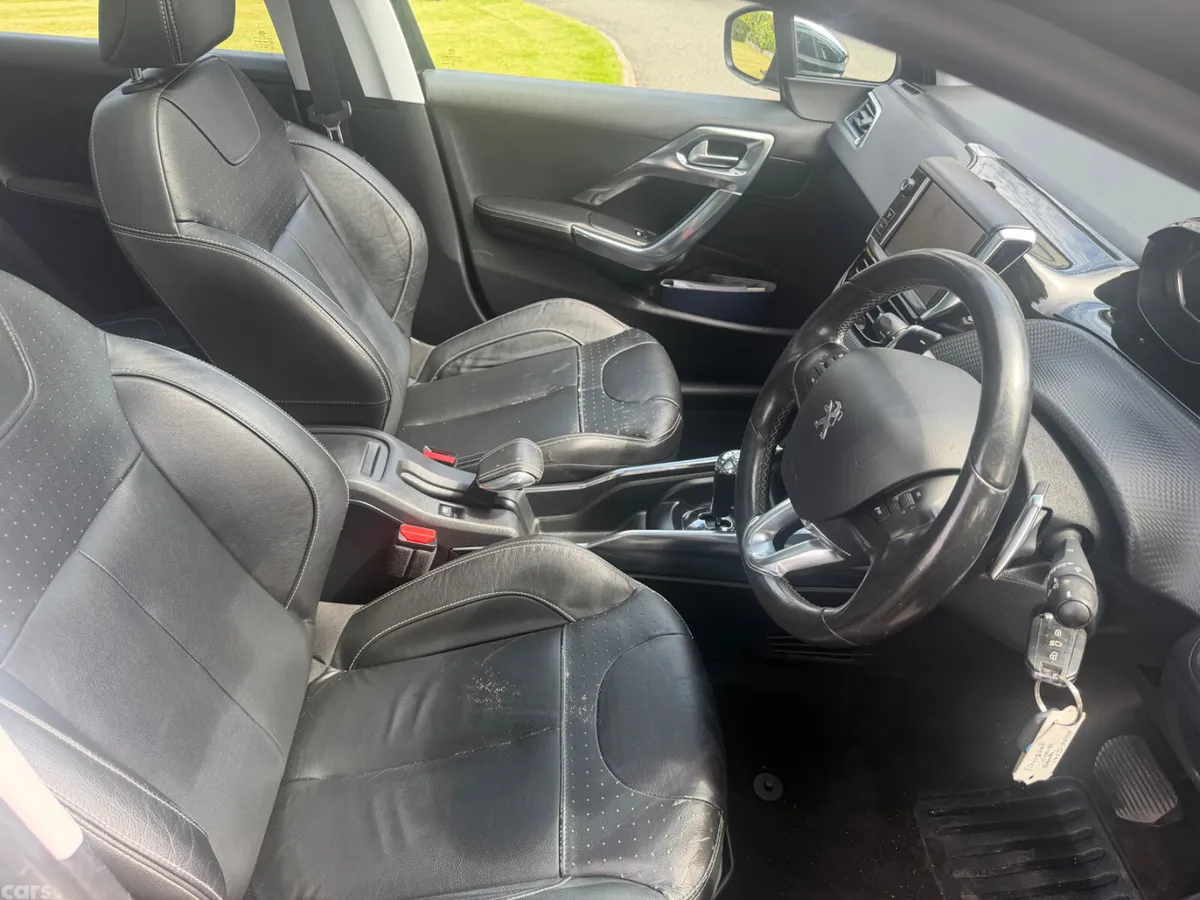Peugeot 2008 SUV, Diesel, 2014, Black