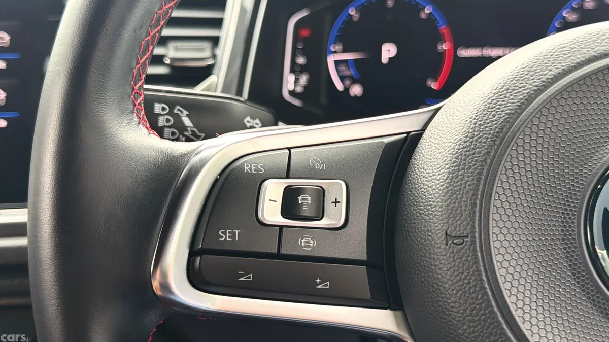Volkswagen T-Roc SUV, Diesel, 2021, Grey