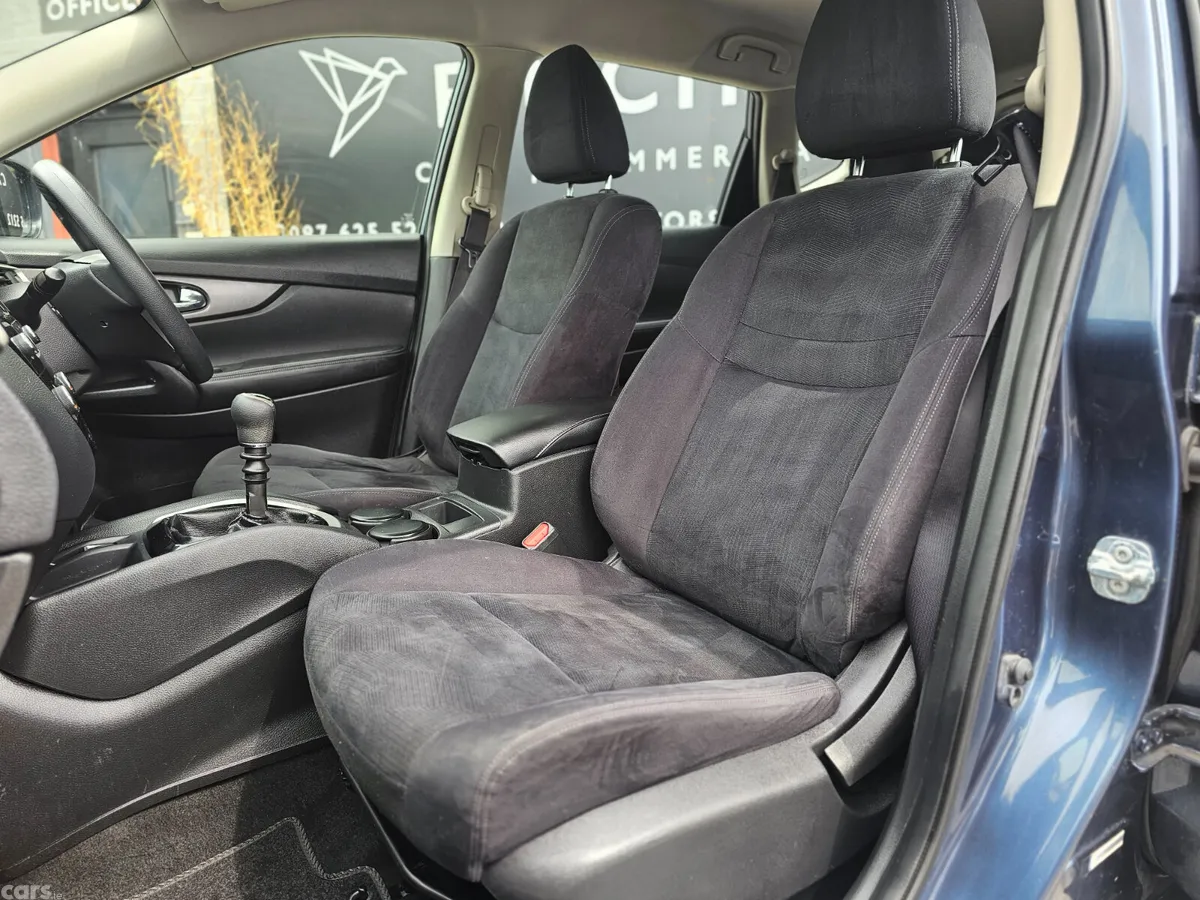 Nissan X-Trail SUV, Diesel, 2017, Blue